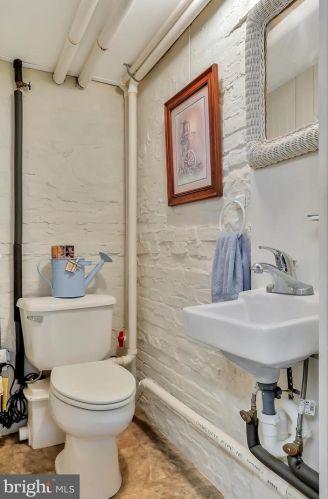 468 Baltimore St, Upton PA  17225-1416 exterior