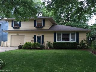 261 Marlow St, Wadsworth, OH 44281-1562