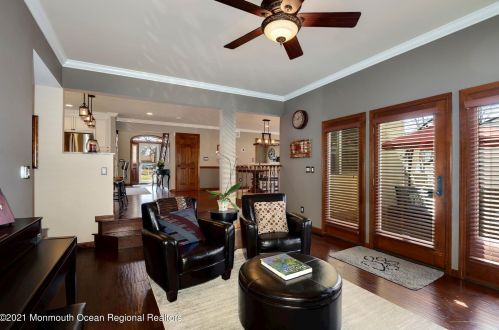 6 Cedar Ct, Jackson Twp NJ  08527-1161 exterior