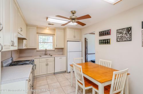 362 Diamond Rd, Jackson Twp NJ  08527-3137 exterior