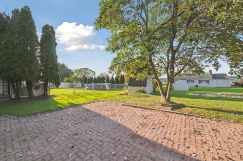 1245 Lenape Ave, Ford City PA  16226-1408 exterior