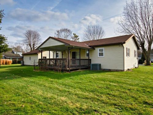 104 Cupps Rd, Renfrew, PA 16053-9626