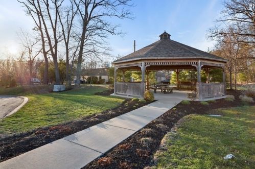 360 Andover St, Danvers MA  01923-1350 exterior