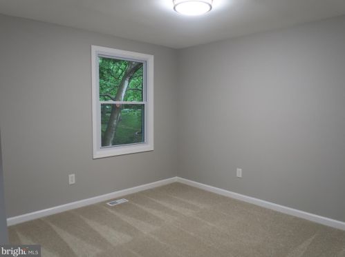 6251 Garretson St, Springfield VA  22015-3521 exterior