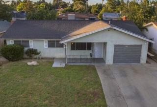2728 Pontiac Way, Fresno, CA 93705-2241