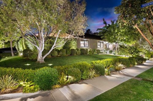 2050 Shipway Ln, Newport Beach CA  92660-4336 exterior