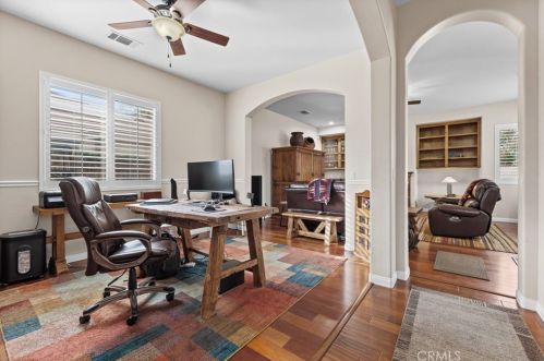 10504 Chesterfield Ct, Bakersfield CA 93311-3722 exterior