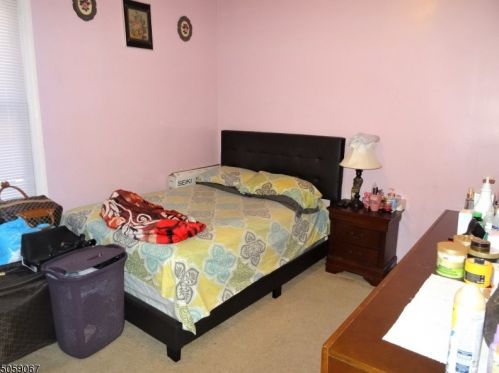 1080 Sanford Ave, Irvington NJ  07111-1944 exterior