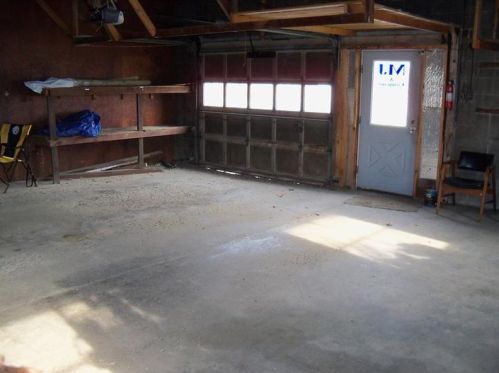 1215 Mount Jackson Rd, New Castle PA  16102-2919 exterior