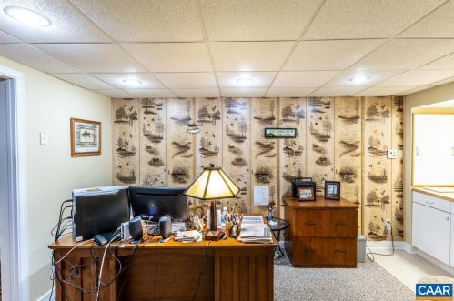 287 Jefferson Dr, Bybee VA 22963-3212 exterior