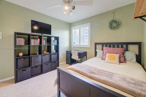 15612 16 Ct, Hollywood FL 33027-2347 exterior