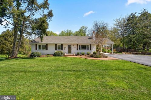 40122 Mount Gilead Rd, Leesburg, VA 20175-6741