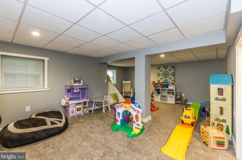 464 Sterling Ct, Southampton PA  18966-2776 exterior
