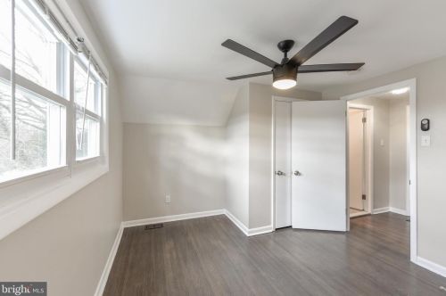 1102 Cumberland Ave, West Deptford NJ  08096-3041 exterior