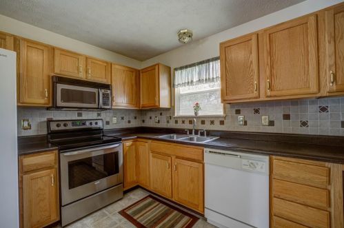 2011 Kenway Pl, Liberty Township, OH 45044