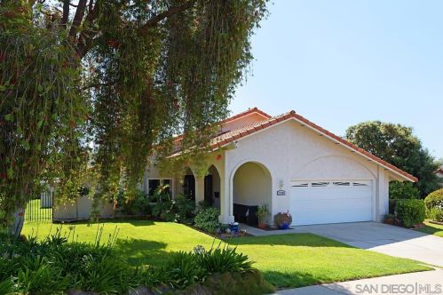 17385 Frondoso Dr, San Diego, CA 92128-2153