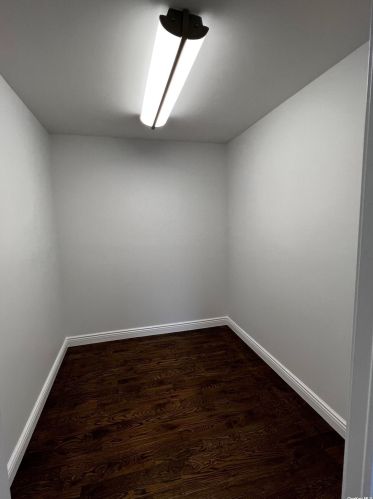 5 Niewood Dr, Panamoka NY  11961-3102 exterior