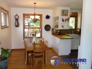 2590 Bittersweet Ln, Saint Paul MN  55109-2104 exterior