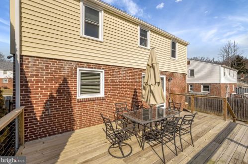 232 Lyndhurst Ave, Wilmington DE  19803-2346 exterior