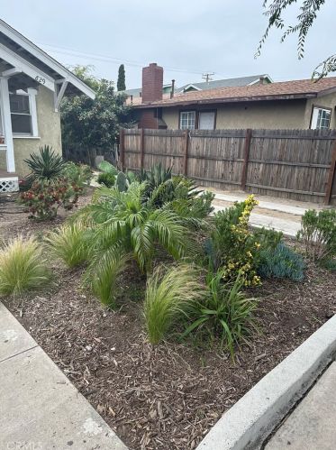829 Claudina St, Anaheim, CA 92805-1906