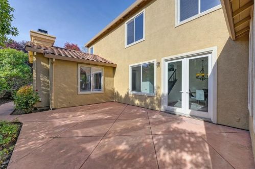6040 Edgehill Dr, Folsom CA  95762-5474 exterior