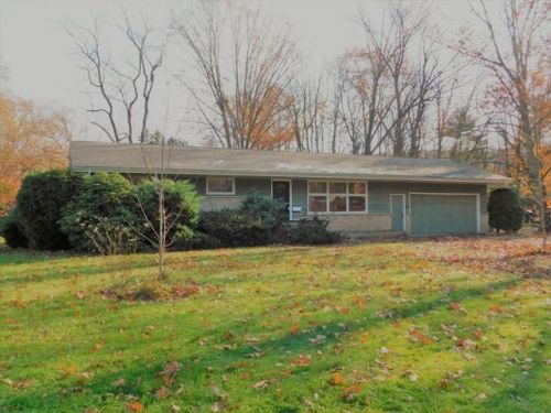 93 Duncan Blvd, Warren, PA 16365-3359