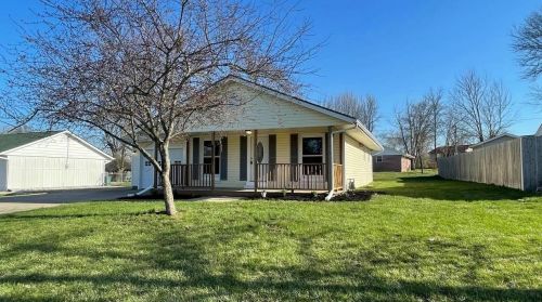 6304 Hester Rd, Miami, OH 45056-1028