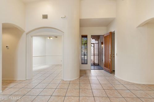 2003 Wild Hyacinth Dr, Tucson, AZ 85715-5915