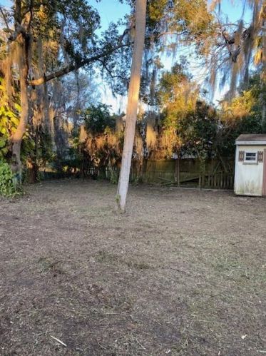 563 8th Ave, Crystal River FL  34428-3751 exterior