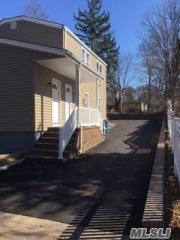 55 Narcissus Rd, San Remo, NY 11754-3030