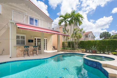 15612 16 Ct, Hollywood FL 33027-2347 exterior