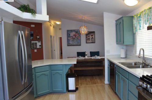 28378 Bradshire Rd, Hayward CA  94545-4818 exterior