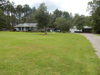2941 Wesley Chapel Ave, Cottageville, SC 29435-3649
