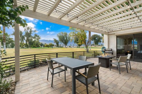 717 Inverness Dr, Rancho Mirage, CA 92270-1440