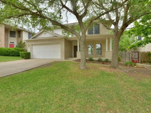 8812 Colberg Dr, Austin TX  78749-4179 exterior