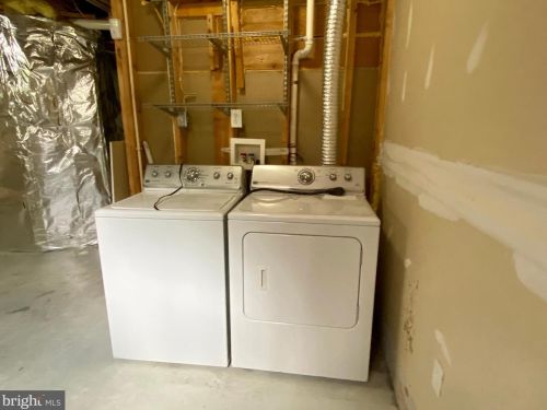 179 Dunlap Dr, Charles Town WV  25414-6509 exterior