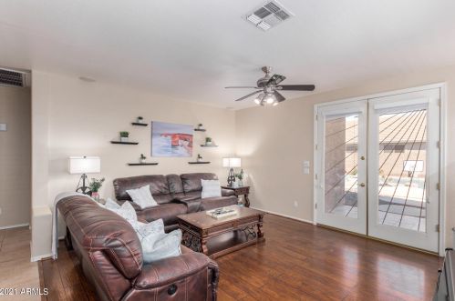 2546 Sunnyvale Ave, Gilbert AZ  85295-2066 exterior