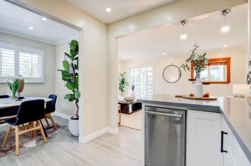 101 De Soto Way, San Bruno CA  94066-4719 exterior