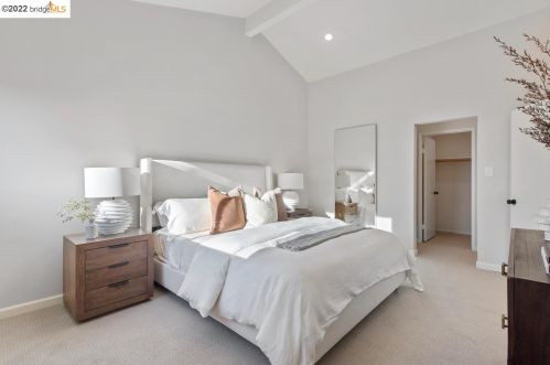 780 Glendome Cir, Oakland CA 94602-1413 exterior