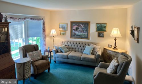 3425 Ash Way, Perkiomenville, PA 18074-9430