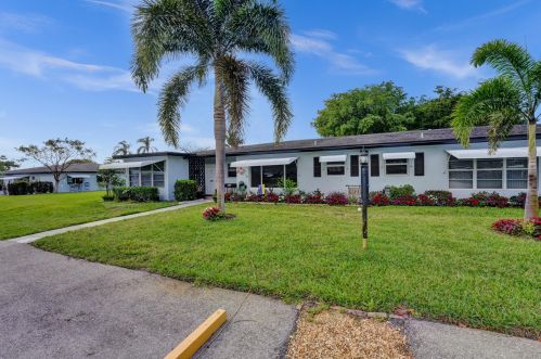 612 High Point Blvd, Delray Beach, FL 33445-3389