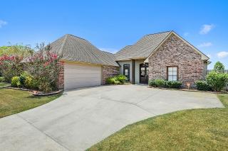 2027 High Point Dr, Zachary, LA 70791-5427