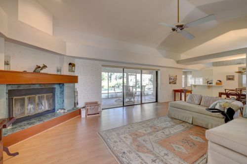 817 Streamlet Ave, Fort Pierce FL 34983-4659 exterior