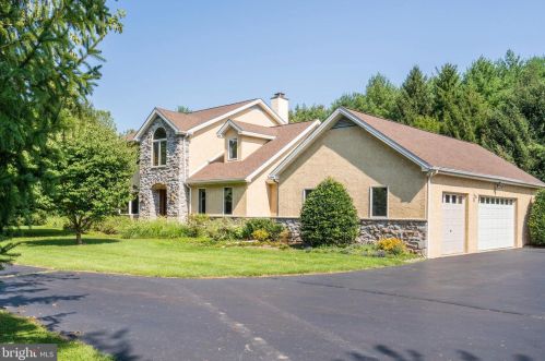 4033 Miller Rd, Collegeville, PA 19426-1151