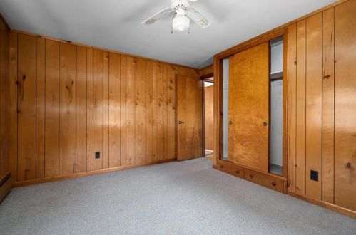 128 Tiogue Ave, Coventry RI 02816-6491 exterior