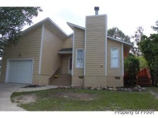 569 Andover Rd, Fayetteville, NC 28311-2163