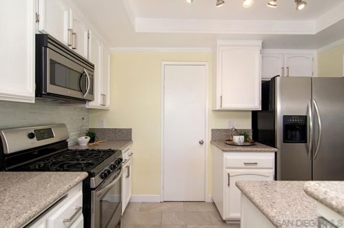 6985 Camino Degrazia, San Diego CA 92111-7810 exterior