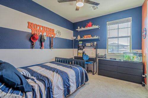 3942 Canyon Pl, Chandler AZ  85249-2075 exterior