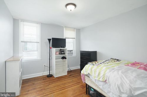 246 Chelten Ave, Philadelphia PA 19144-3803 exterior