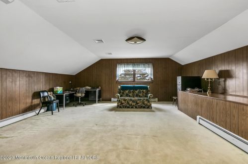 1703 Maxwell Dr, Belmar NJ  07719-3851 exterior